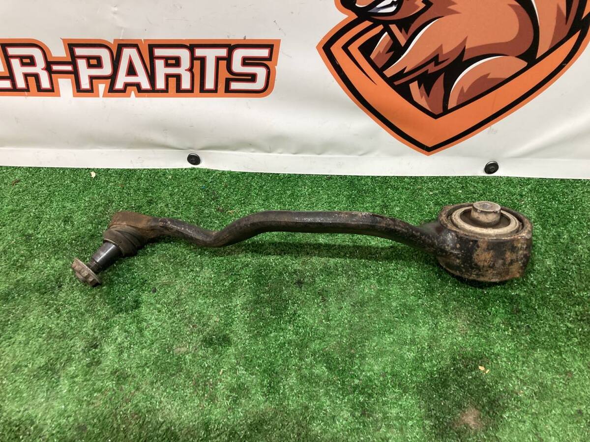 LR126102 Arm Front left lower front Range Rover L405 (2013-2021) Used